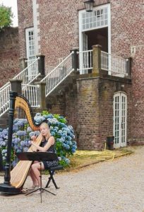 Harfenmelodie, Paula Naumann